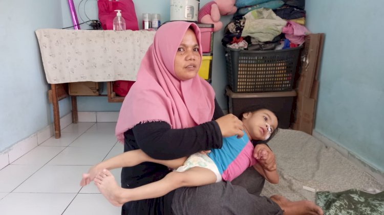 Nayla, Balita Pengidap Lumpuh Otak, Gizi Buruk dan Jantung Bocor Menanti Bantuan Kita