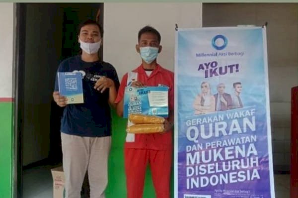 SedekahOnline.com X Millenial Aksi Berbagi Ajak Kawula Muda dalam Gerakan Wakaf Qur’an dan Mukena