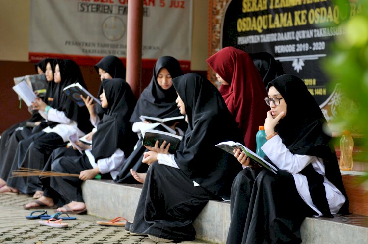Melalui SedekahOnline Bersama PPPA. Daarul Qur’an, Mari Wujudkan Asa Tuk Melahirkan Sejuta Huffadz untuk Indonesia