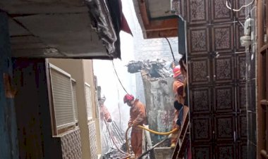 Kebakaran Tambora Luluh Lantakkan Rumah Subyanto